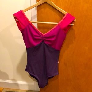 EUC Yumiko Elli style in size large